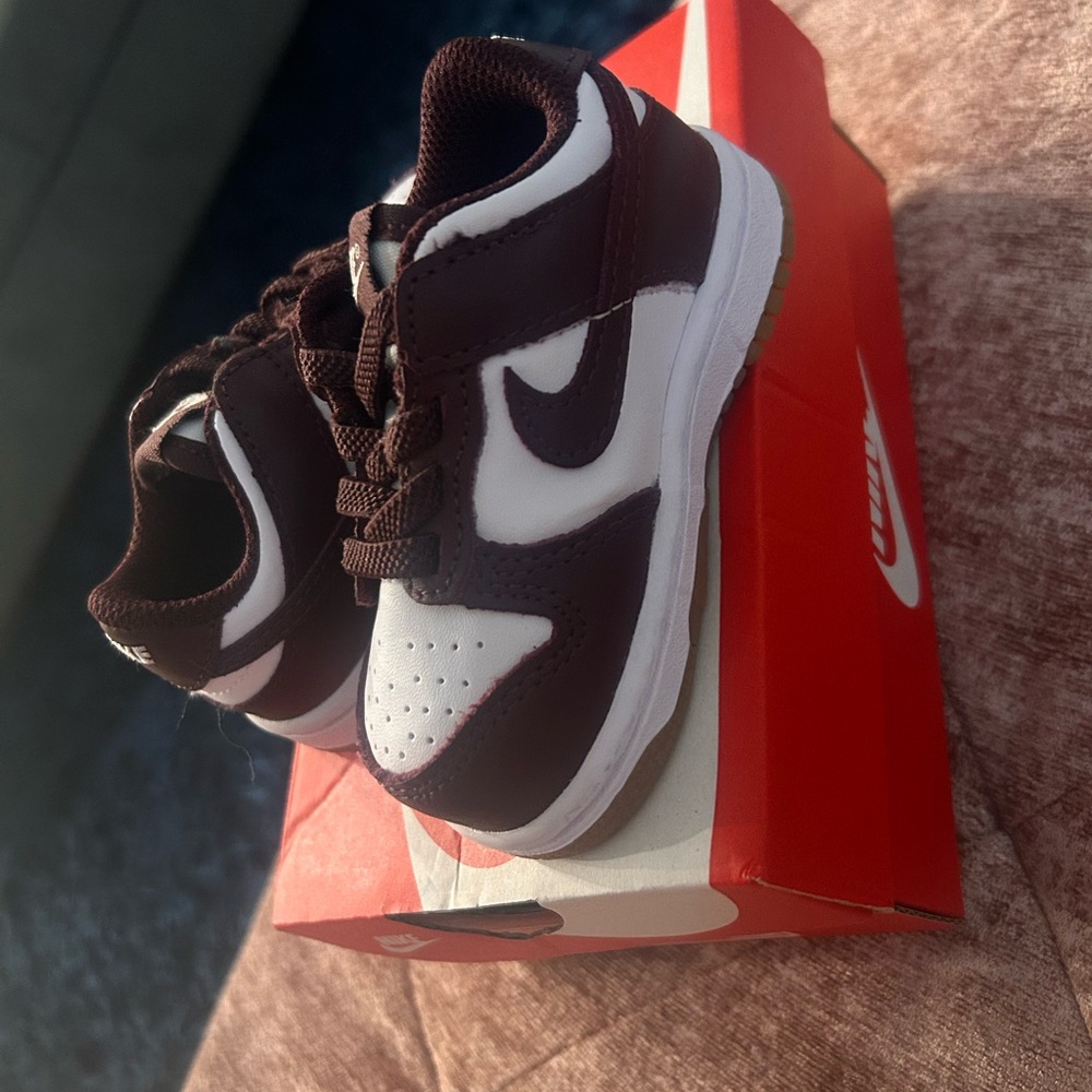 Nike Kids' Brown and Burgundy Sneakers